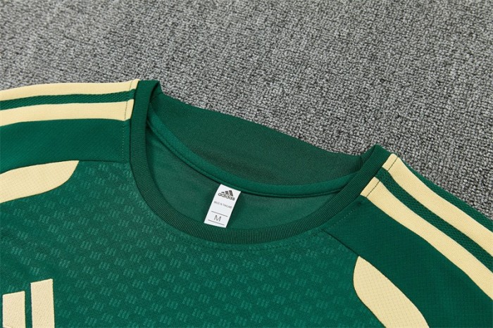 26/27 Real Madrid Green & Cream  Short Sleeve+Soccer Shorts