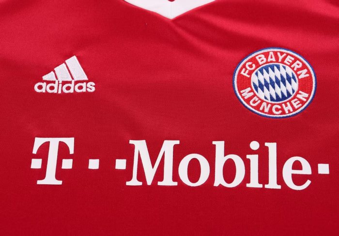Retro 03/04 Kids Bayern Munich Home Jersey