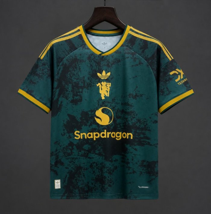 26/27 Manchester United Special Edition Green Gold Jersey