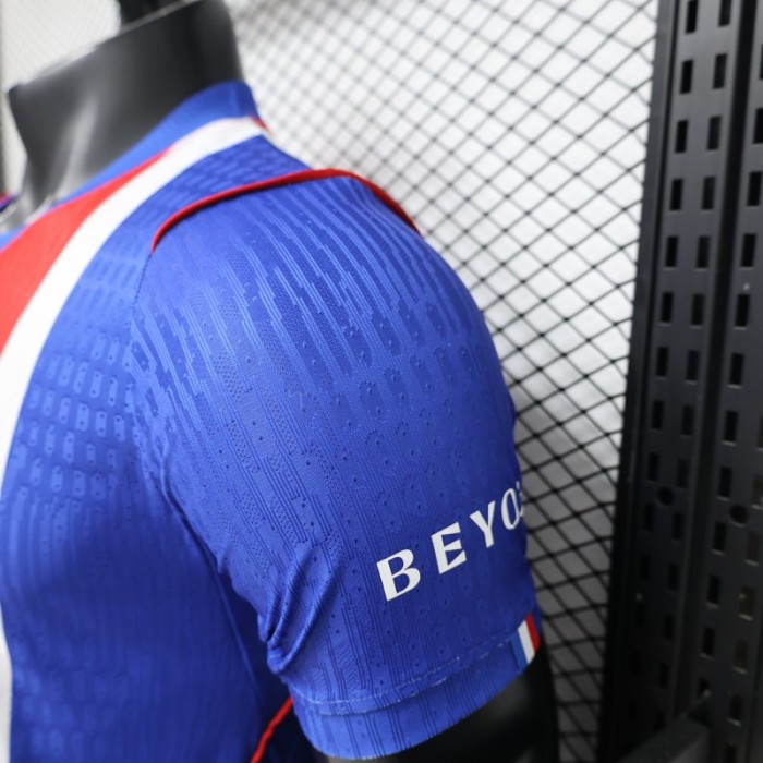 Player Version 26/27 Paris Saint-Germain Royal Blue with Bold Red & White Central Stripe Jersey