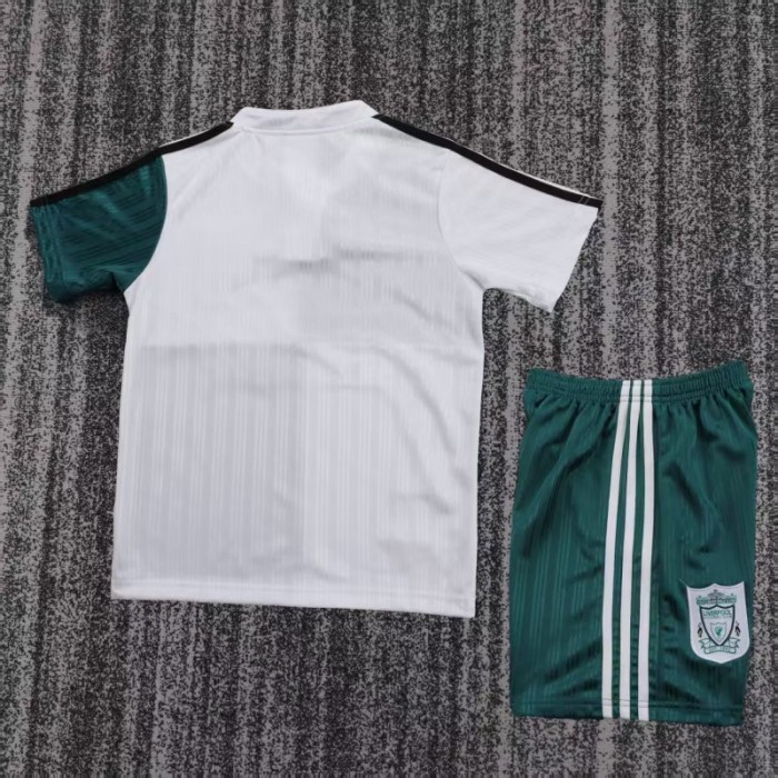 Retro 1995/96 Liverpool White & Green Away Jersey