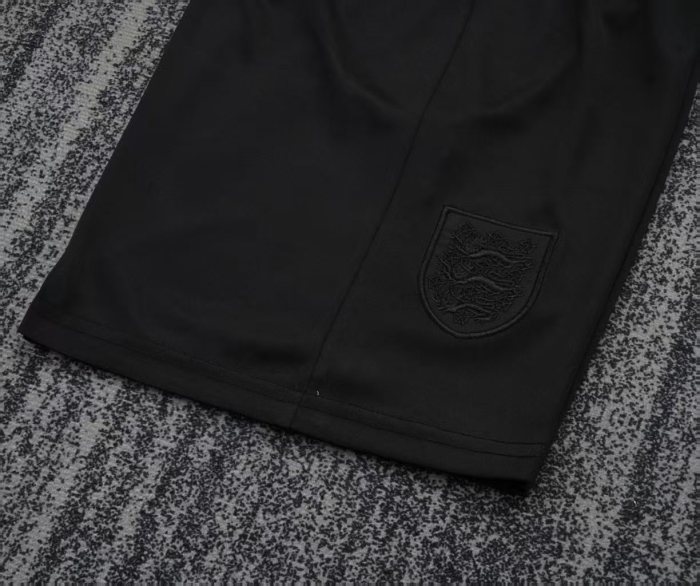 Retro 1990 Kids England Black Jersey