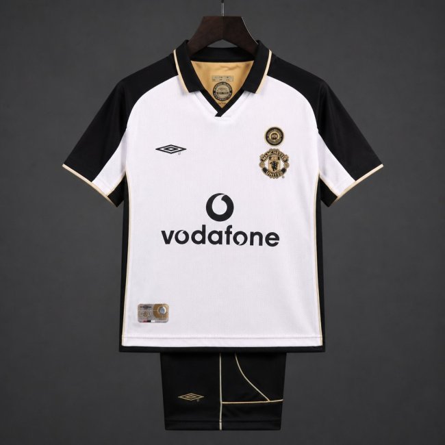 Retro 01/02 Manchester United Centenary White Reversible Jersey