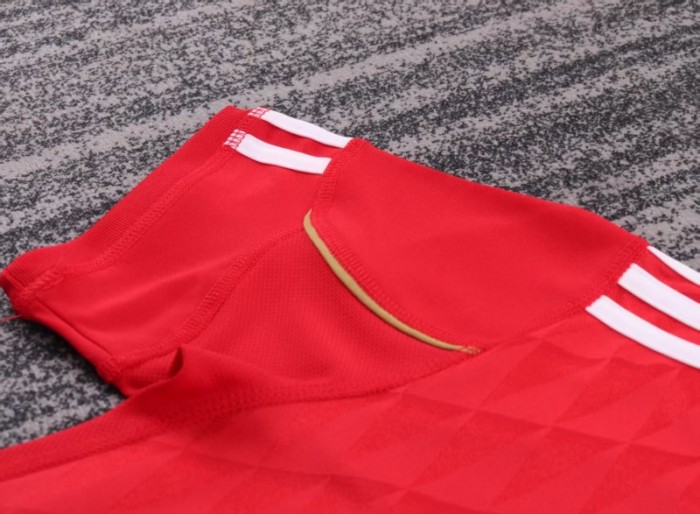 Retro 2010 Liverpool Home Jersey