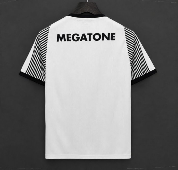 Retro 06/07 Boca Juniors Away Jersey