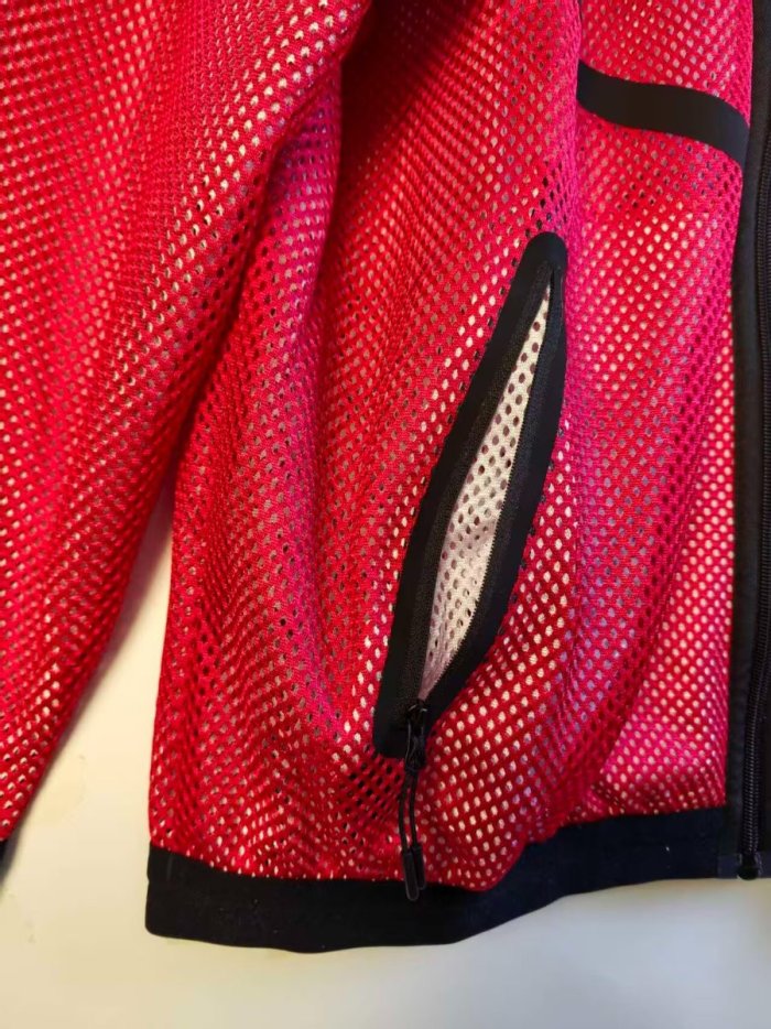 26/27 PSG Lightweight Breathable Mesh Windbreaker PINK Jacket