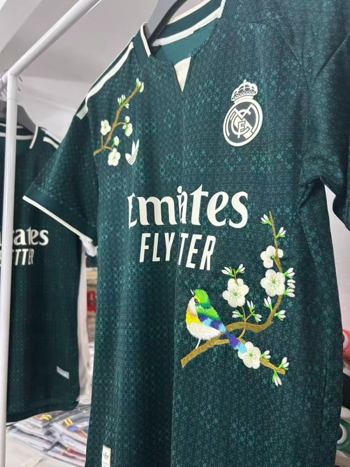 Player Version 26/27 Real Madrid Away Green  Floral Edition  Special Jersey