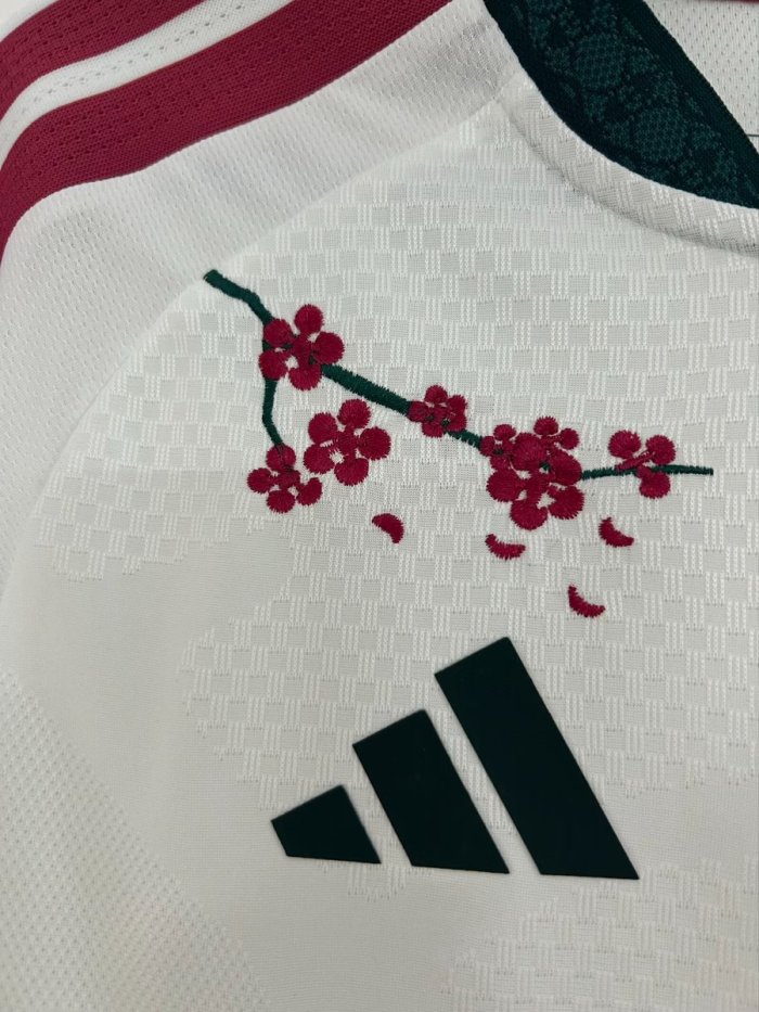 Player Version 26/27 Real Madrid Home  Floral Edition  Special Jersey