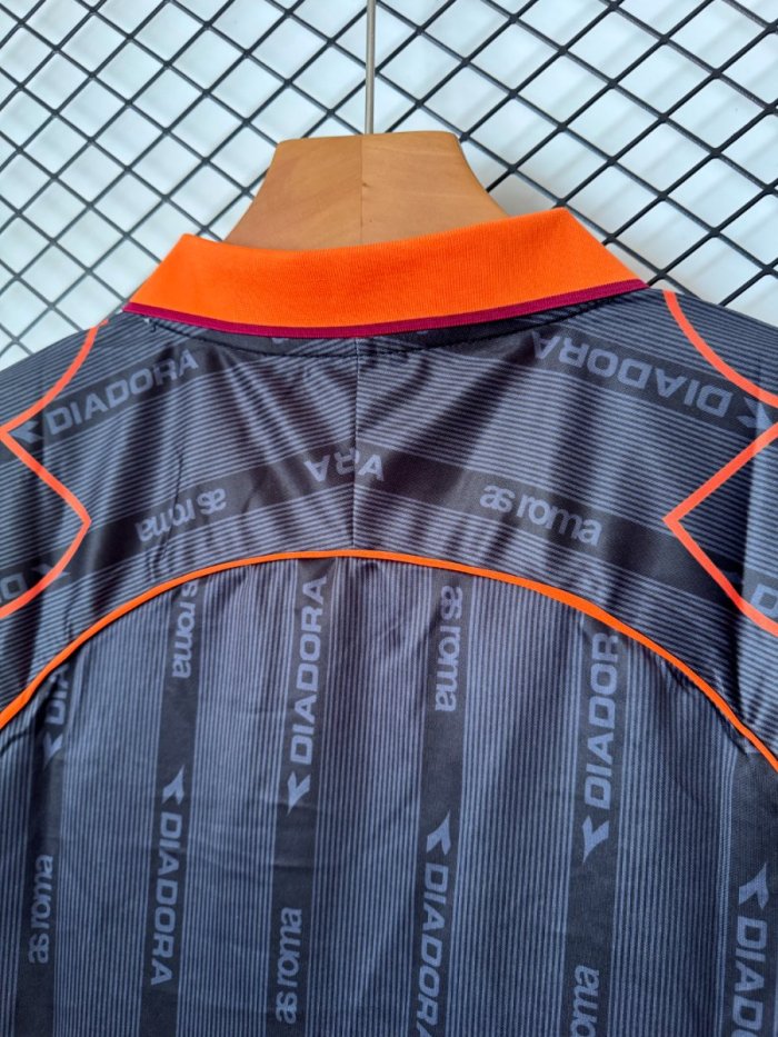 Retro 99/00 AS Roma Away Jersey