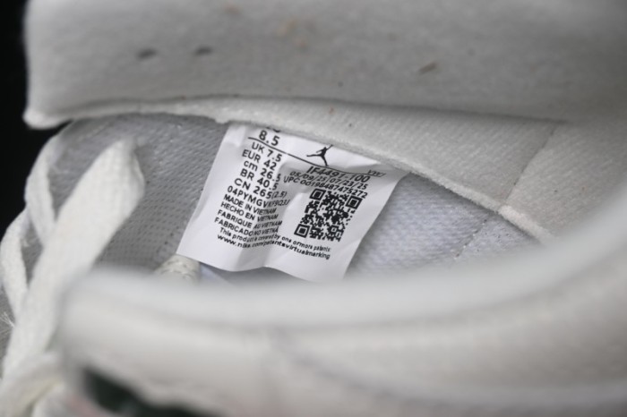 Nike Air Jordan 3 Retro  Miami  Solefly Collaboration White Green Orange Sneakers - IF4491-100