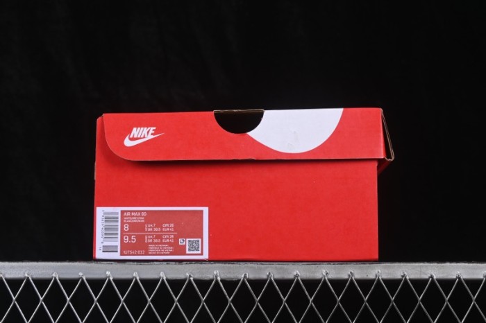 Nike Air Max 90 Retro Running Shoes with Visible Air Cushioning - IU7542-012