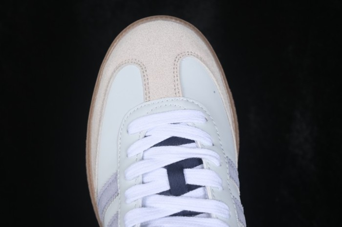 Adidas Samba OG Classic Casual Sneakers with Retro Design - KJ7305