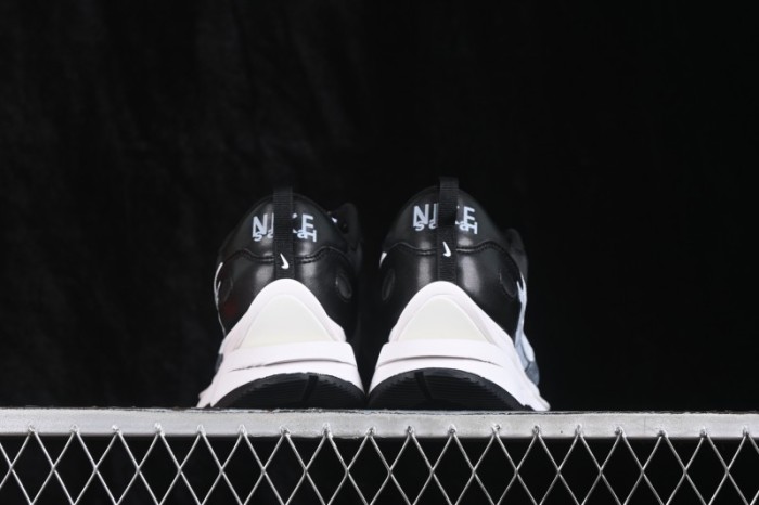 Nike VaporWaffle 3.0 Sneakers with Deconstructed Layered Design and Elevated Sole - DD1875-011