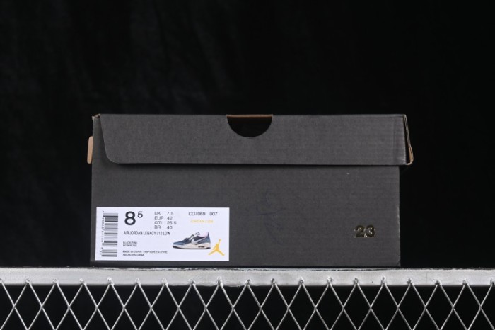 Nike Air Jordan Legacy 312 Low Basketball Shoes with Hook-and-Loop Strap Combination Upper - CD7069-007