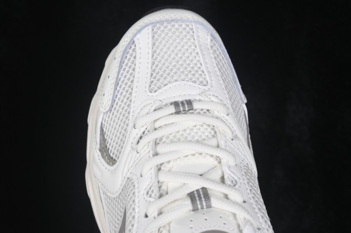 New Balance NB530 Retro Running Shoes with Cushioned Comfort - U530CSB