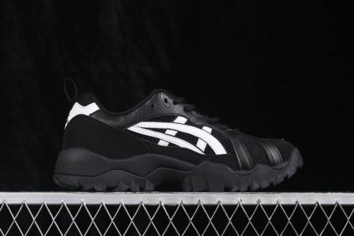 Asics Gel-Truck Hiking Shoes with Cushioning Comfort - 1203A714-001