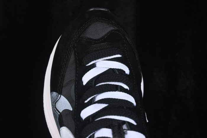 Nike VaporWaffle 3.0 Sneakers with Deconstructed Layered Design and Elevated Sole - DD1875-011