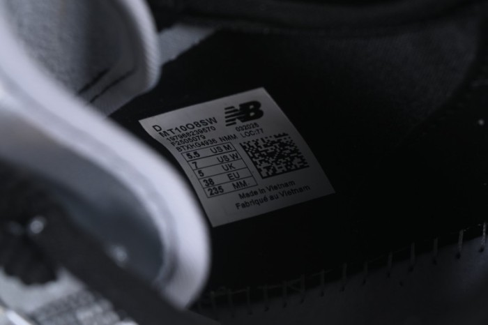 New Balance MT10 Series Barefoot-Inspired Lifestyle Shoes with Vibram Outsole - MT10O8SW