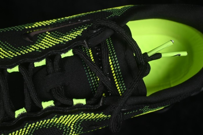 Nike Air Liquid Max Running Shoes with Air Cushioning - IQ7634-001