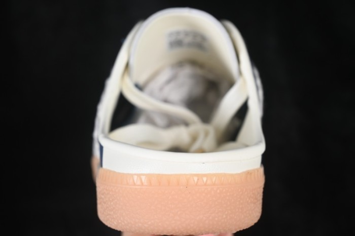 Adidas Samba OG Mule Casual Slide Sandals with Retro Design - HP5053