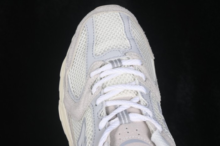 New Balance NB530 Series Retro Running Shoes with Cushioned Comfort - MR530MR