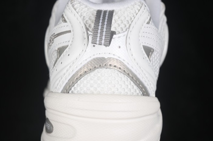 New Balance NB530 Retro Running Shoes with Cushioned Comfort - U530CSB