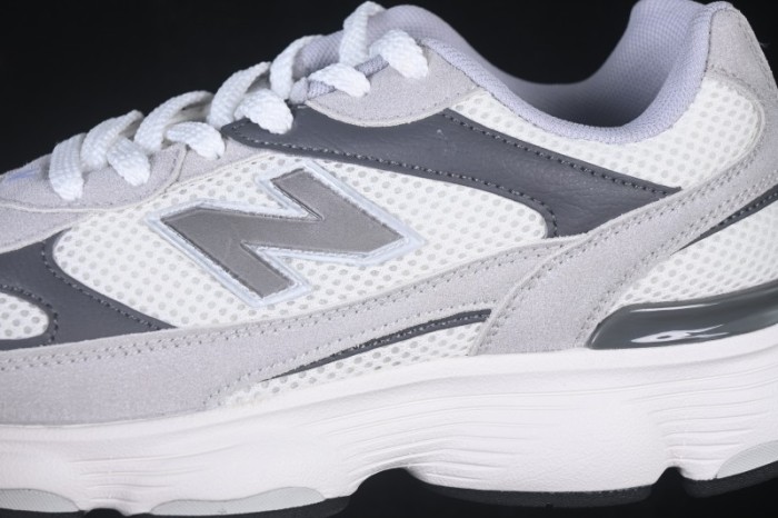 New Balance 603 Retro Casual Running Shoes with Breathable Mesh Upper - M6032OD