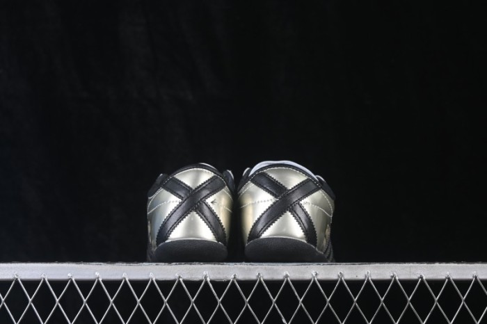 Adidas Originals x Notitle Tokyo W Collaboration Low-Top Lifestyle Sneakers - JQ0594
