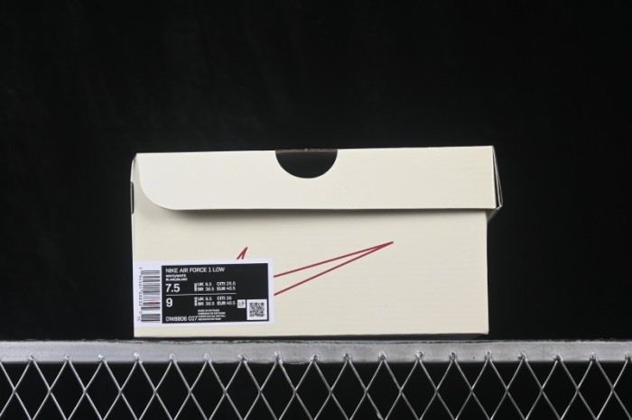 Nike Air Force 1'07 Low Low-Top Casual Sneakers - DW8806-027