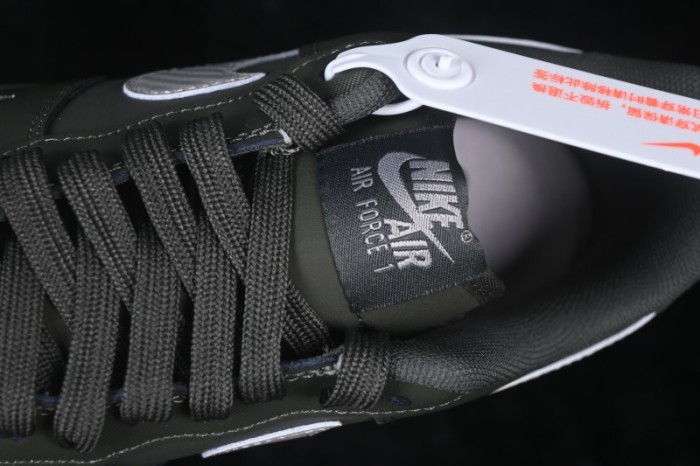 Nike Air Force 1 '07 Low Low-Top Casual Sneakers with Full-Length Air Cushion - IV5732-001