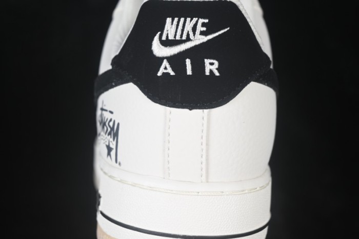 Nike Air Force 1 '07 Low Low-Top Casual Sneakers - DD1982-354