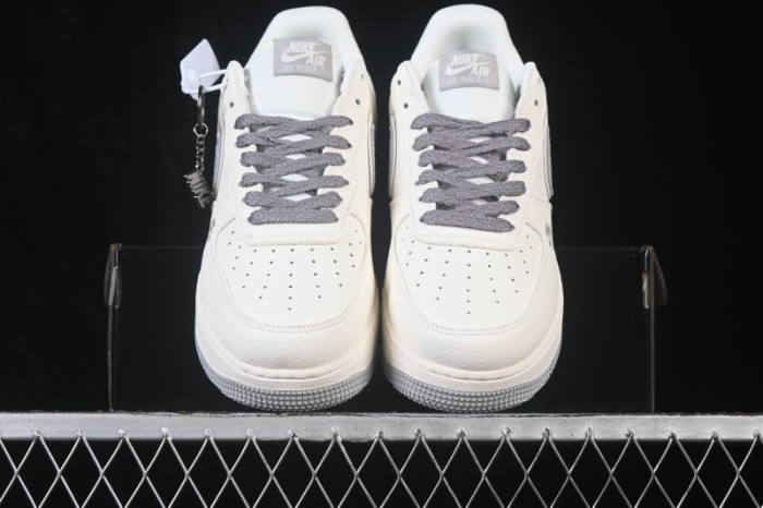 Nike Air Force 1 '07 Low Light Bone Grey Low-Top Casual Skate Shoes - DN9688-107
