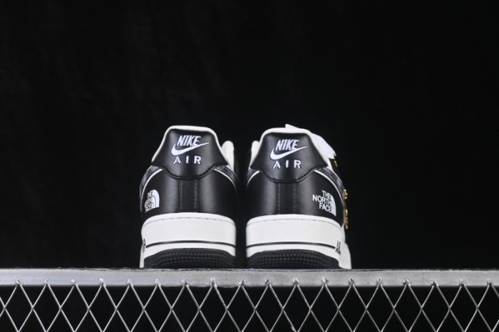Nike Air Force 1 '07 Low Casual Sneakers with Full-Length Air Cushion - WY0655-114