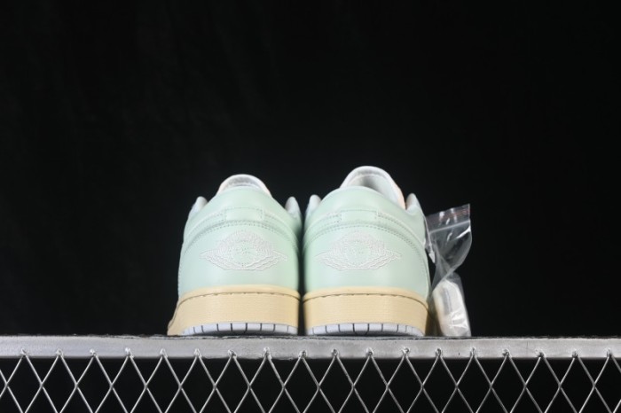 Air Jordan 1 Low AJ1 Light Blue Colorblock Low-Top Culture Casual Sneakers - DC0774-108