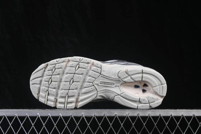 New Balance NB530 Retro Running Shoes for Everyday Wear - U5303IR