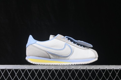Nike Classic Cortez Leather Retro Running Shoes - IW6363-117