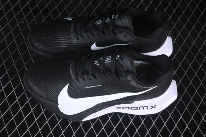 Nike ACG Ultrafly Trail Running Shoes with Cushioned Racing Sole - HF5668-010