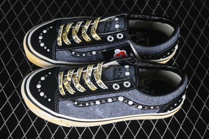 Vans Old Skool 36 Low Top Skate Shoes - VN000DC0FNG