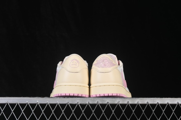 Nike Travis Scott x Air Jordan 1 Low OG SP Cactus Jack - IQ7604-100