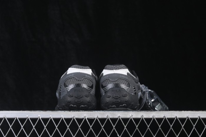 Fila Pebble Lightweight Breathable Low-Top German Trainer Running Shoes - F12W622114FBV