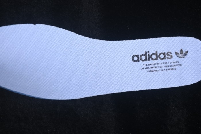 Adidas Originals x Notitle Tokyo W KI3032 Collaboration Slim Low-Top Lifestyle Sneakers - KI3032