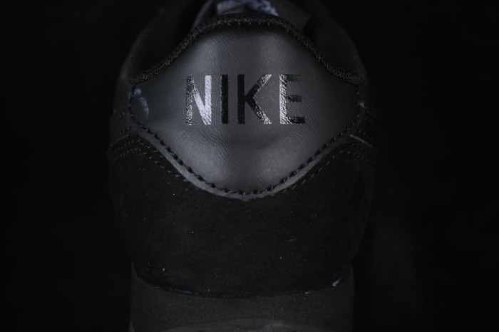 Nike Classic Cortez Leather Retro Running Shoes - IR1332-002