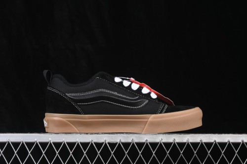 Vans Knu Skool Low Top Casual Skate Shoes - VN0009D22CJI