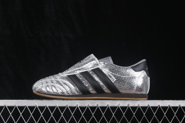 Adidas Originals Taekwondo Training Shoes with Comfortable Slip-On Fit and Non-Slip Durable Outsole - JH9664