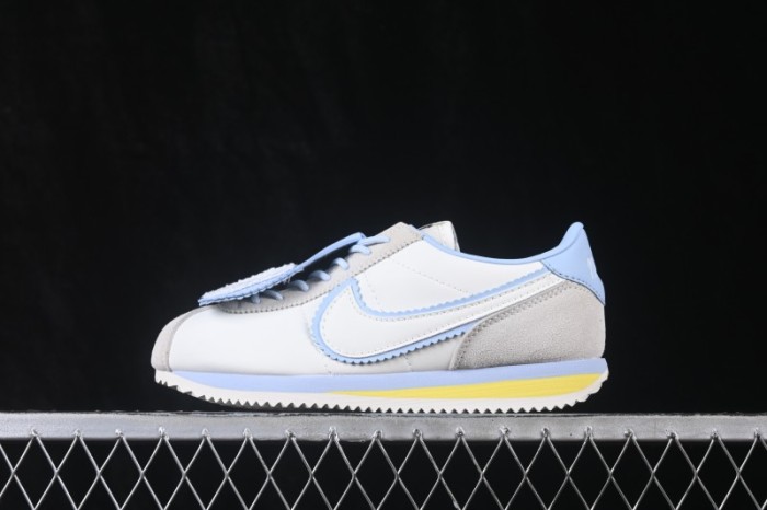 Nike Classic Cortez Leather Retro Running Shoes - IW6363-117