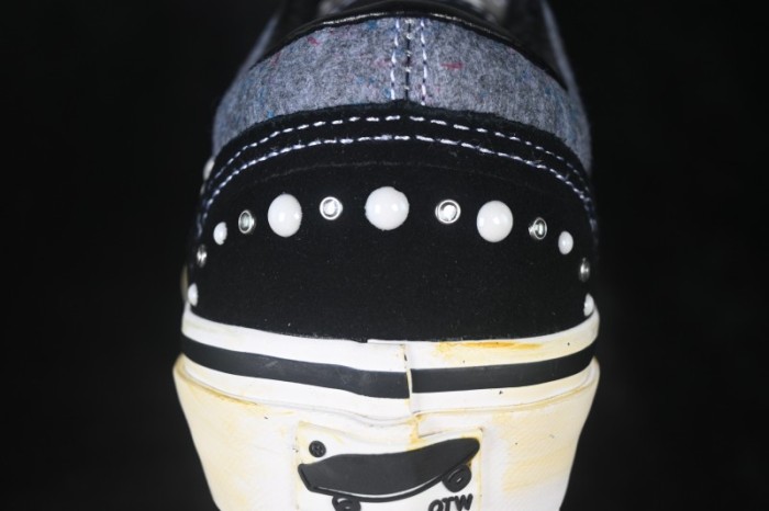 Vans Old Skool 36 Low Top Skate Shoes - VN000DC0FNG