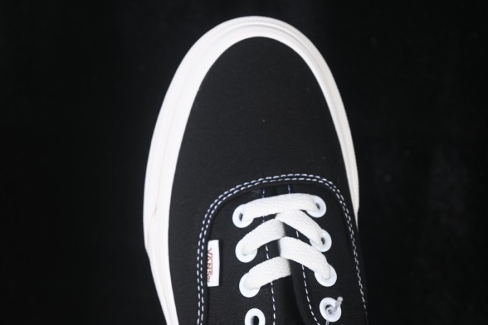 Vans Authentic VR3 Low-Top Casual Skate Shoes - VN0005UD1KP