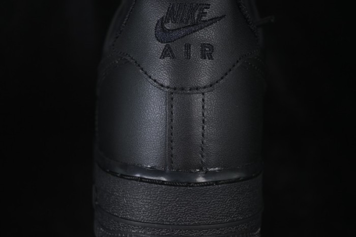 Nike Air Force 1 '07 Low All-White Leather Casual Sneakers - CW2288-001