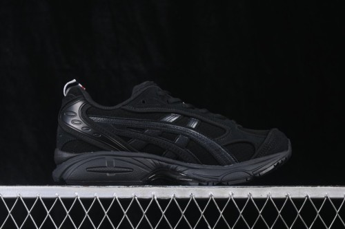 Thom Browne x Asics Gel-Kayano 14 Running Shoes with Recycled Knit Upper and FF BLAST PLUS Cushioning - 1203B110-001