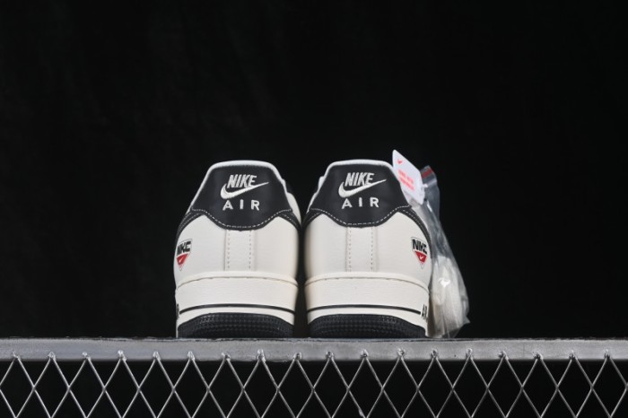 Nike Air Force 1 '07 Low Casual Sneakers - DD1982-375